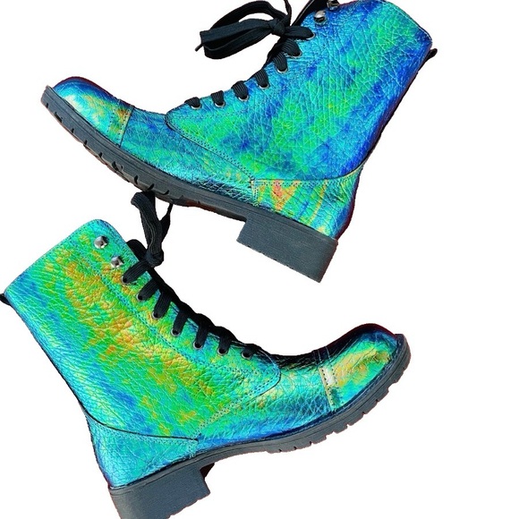 N.Y.L.A. New Sold-Out MERMAID TEARS Oil Slick COMBAT Style Dolls Kill BOOTS Sz 6 - Picture 8 of 8